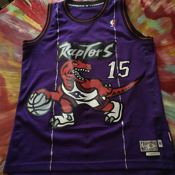 Signed VINCE CARTER Toronto Raptors jersey - Picture 2 of 4